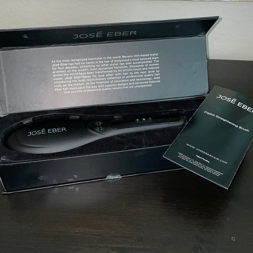 Jose Eber digital straightening brush